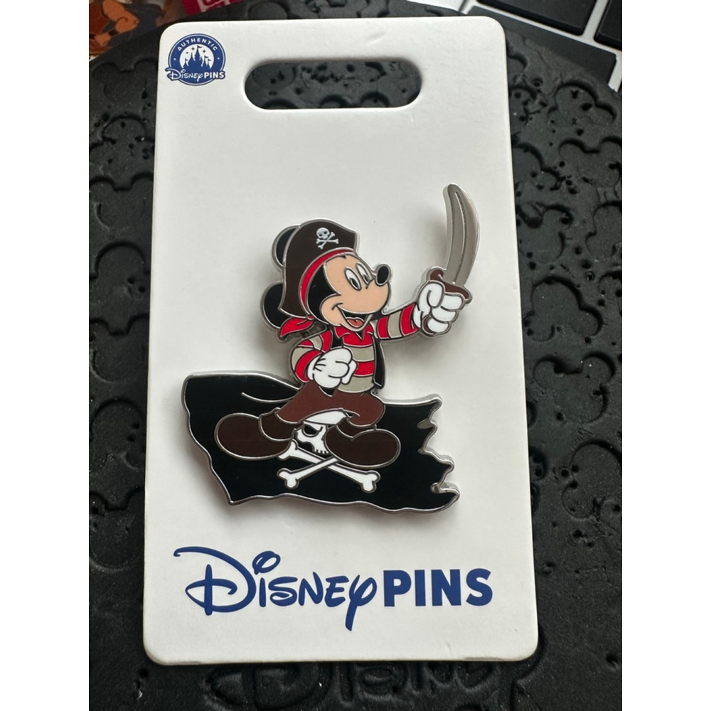 Disney Mickey Pirates Mouse Pirate Pin OE 2025